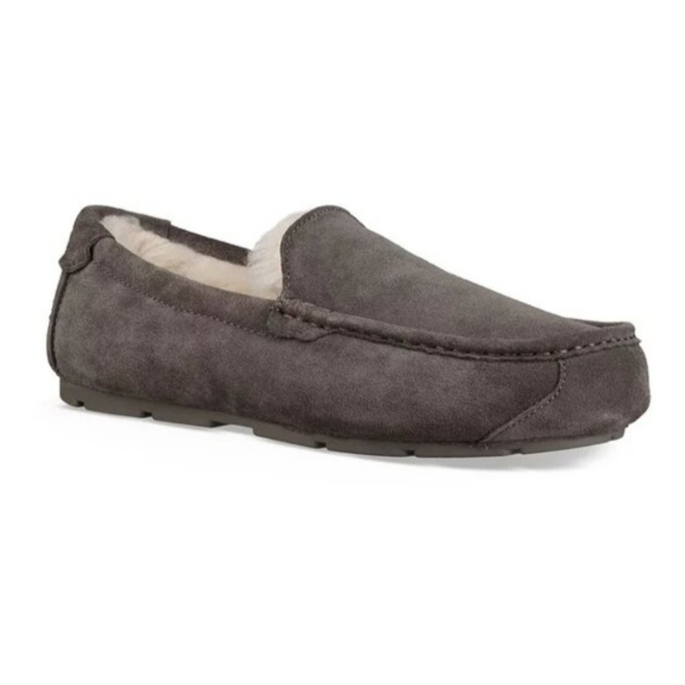 Koolaburra UGG Tipton Suede Slippers